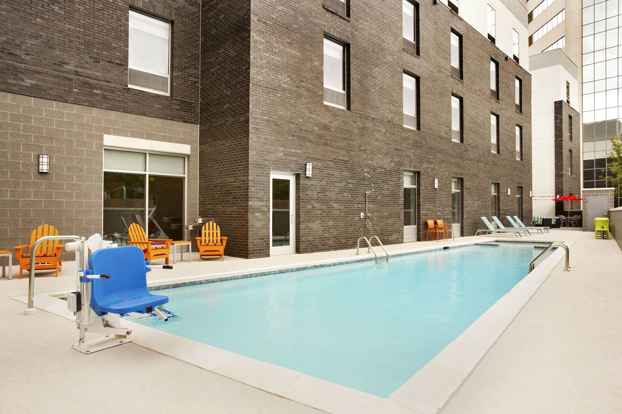 Home2 Suites By Hilton Greenville Downtown Екстериор снимка