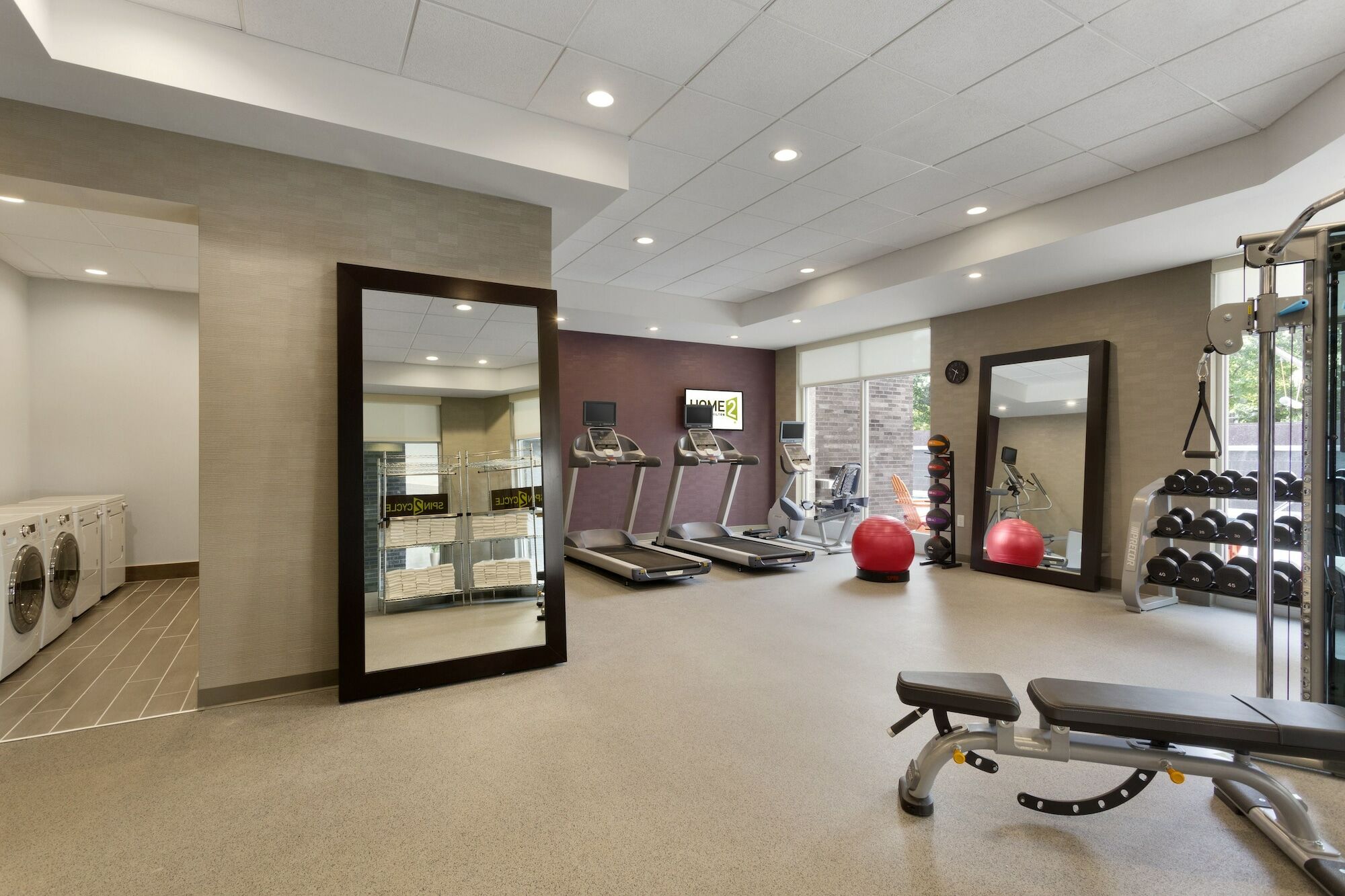 Home2 Suites By Hilton Greenville Downtown Екстериор снимка